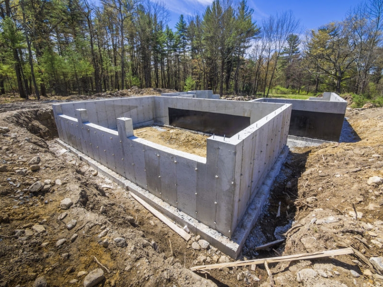 Terrassement de plateforme, Bourgoin-Jallieu, Les Vallons TP